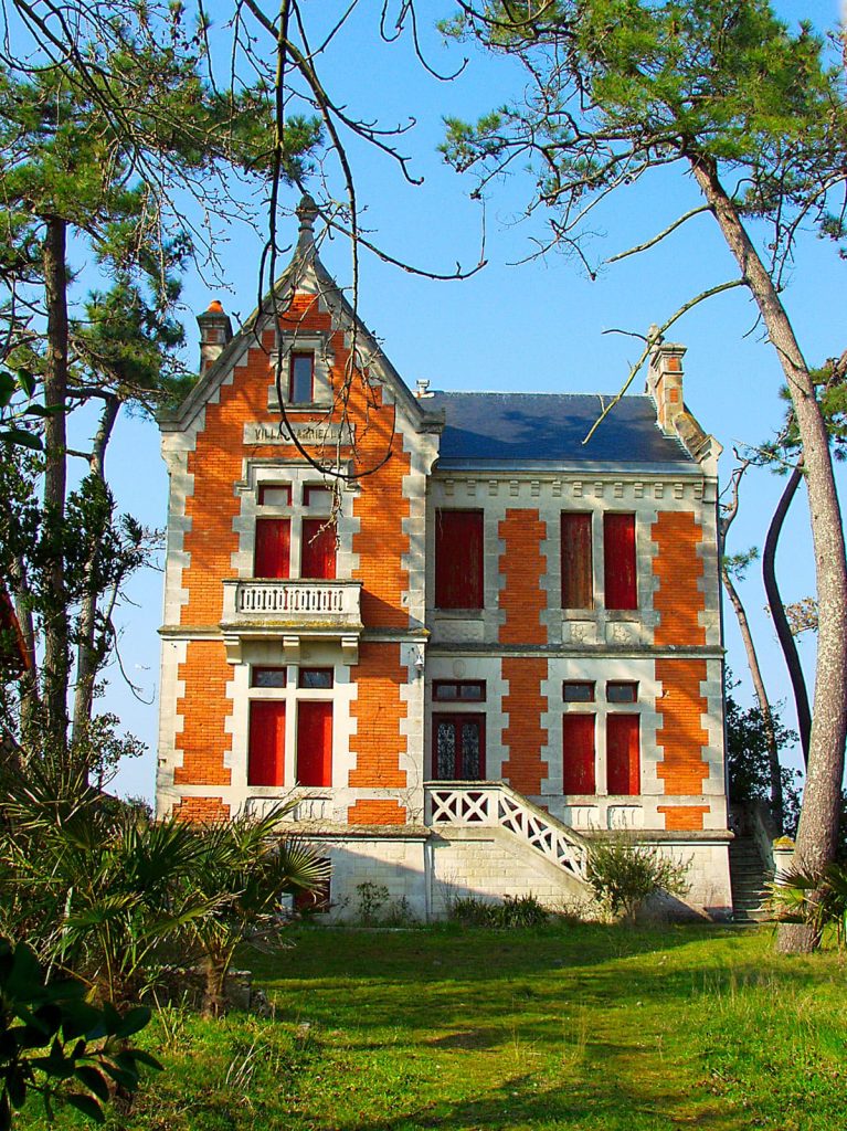 Villa Belle Epoque of La Tremblade Ronce-les-Bains