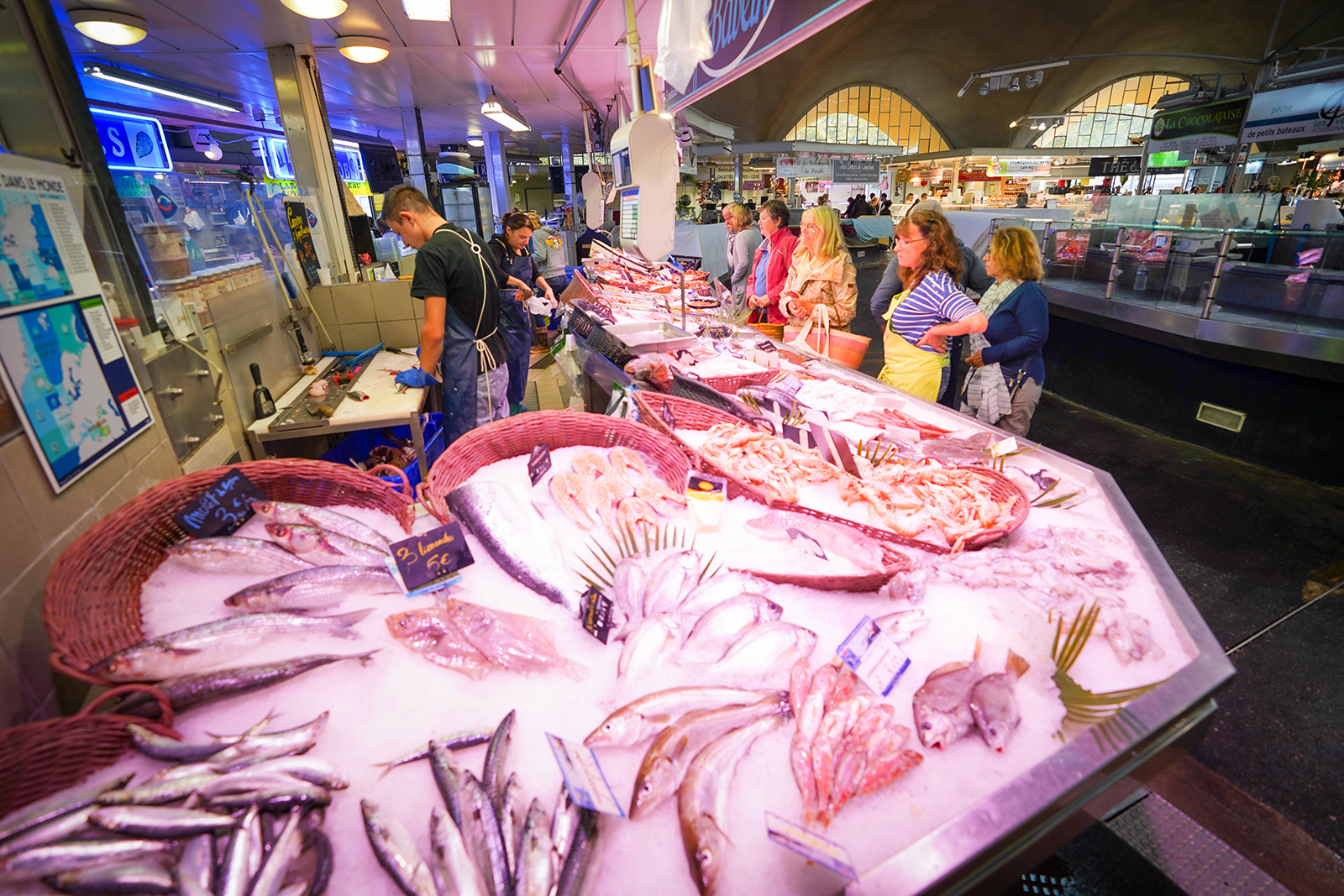 Fischhändler-Markt-royan