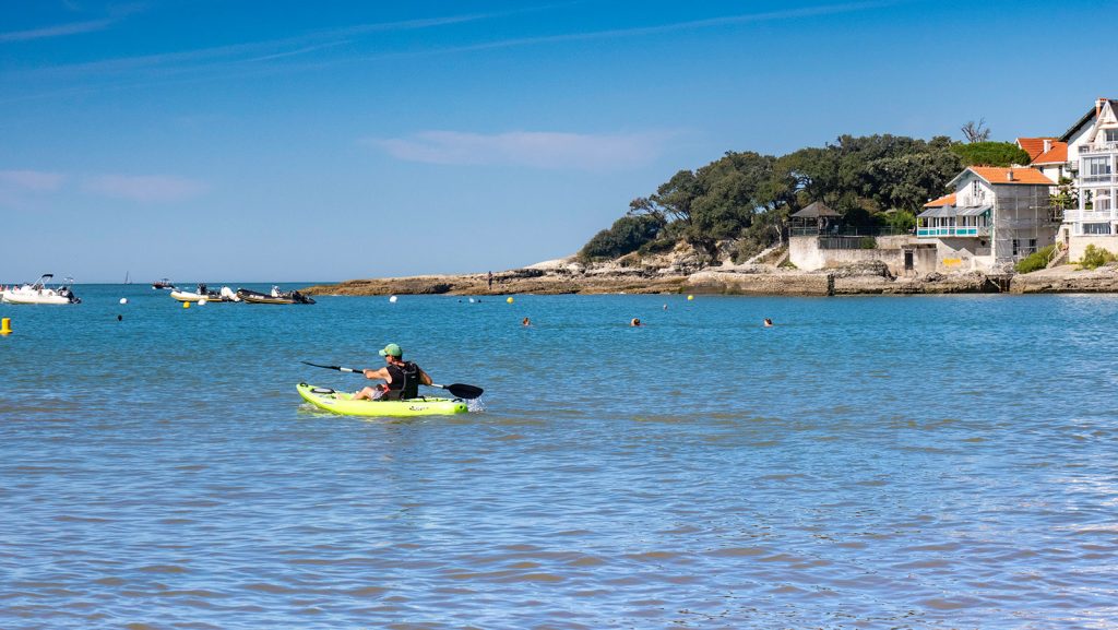 Kayaking in Saint-Palais-sur-Mer