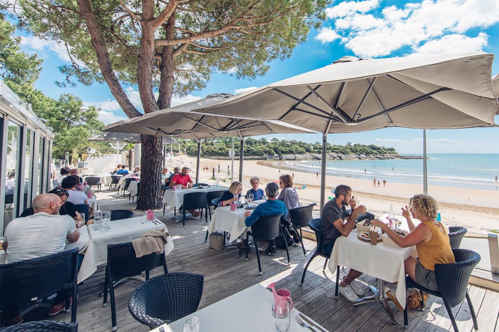 Restaurants with sea view on Destination Royan Atlantique