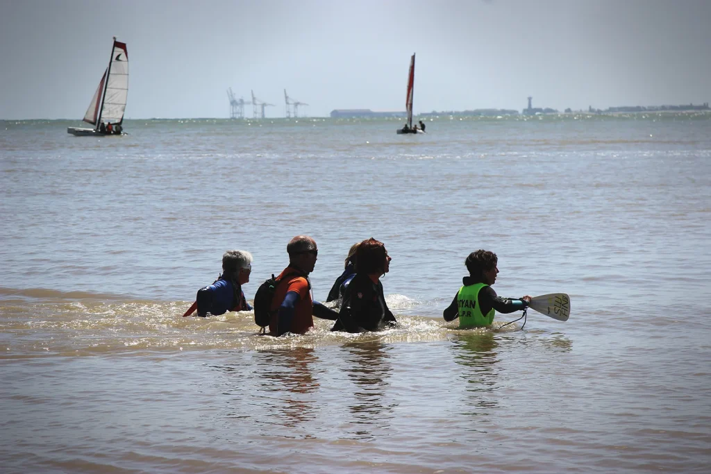 Longe côte ou marche aquatique près de Royan