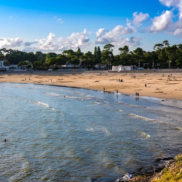 Sortie familiale à Vaux-sur-Mer, plage de Nauzan